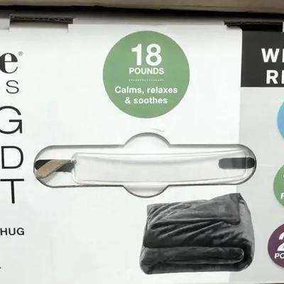 Lot 105:  Brookstone Innovations 18 lb Calming Weighted Blanket – Gray