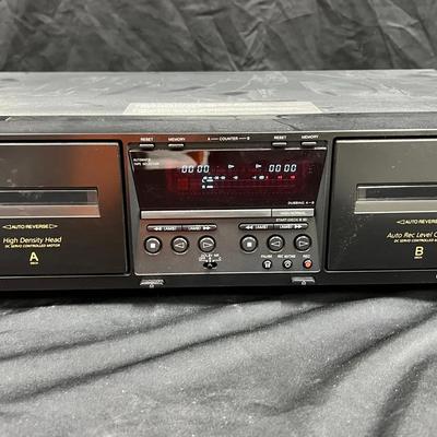 Lot 326: Sony Dual Stereo Cassette Deck – Model TC-WE475 (#2)