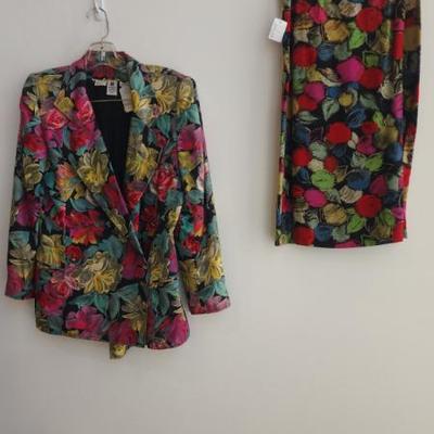 Sale Photo Thumbnail #91