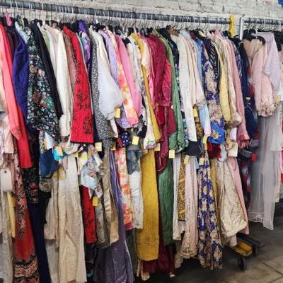 Women's Vintage Clothing