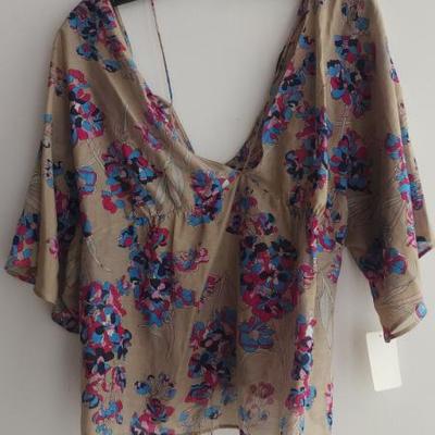 Sale Photo Thumbnail #159
