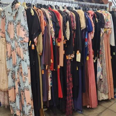 Women's Vintage Clothing