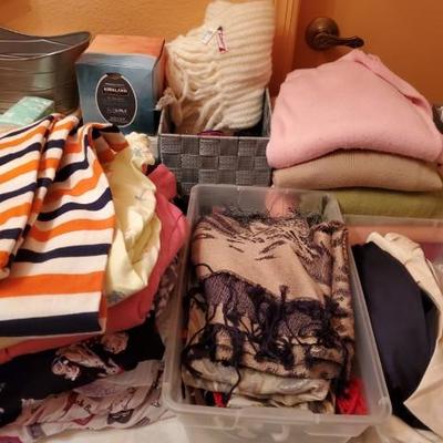Sale Photo Thumbnail #196