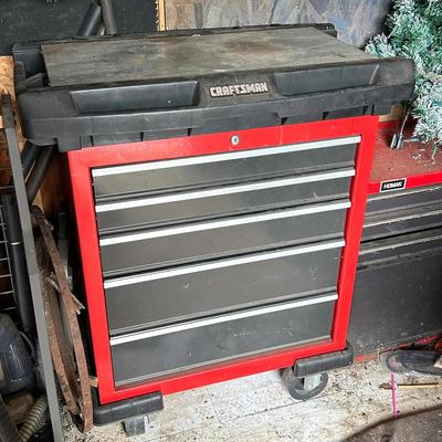 Craftsman Rolling Tool Chest - 33x23x39"