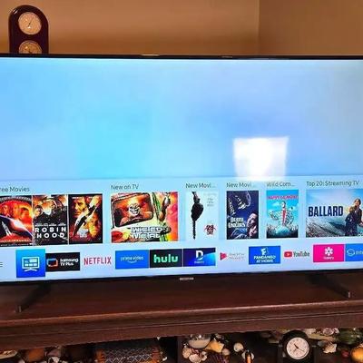 Samsung 55" 4K UHD TV - Model UN55NU6080
