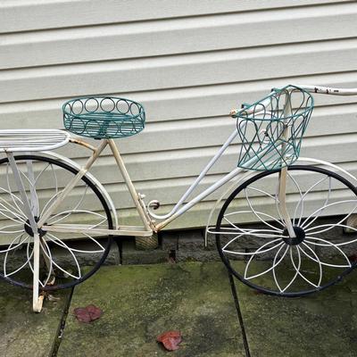 Bicycle Planter - 56x10x31”