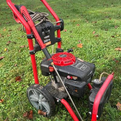 Husky 2600 PSI, 2.4 GPM Pressure Washer - Model HU80709