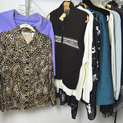 New with Tag Sweaters & More - Woolrich, Valerie Stevens, & More - Size L-XL