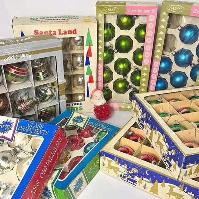 Vintage & Newer Glass Christmas Ornaments: Shiny Brite Christopher Radko, Coby, AMC & More