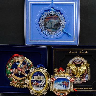 White House Christmas Ornament Collection – Set of 5