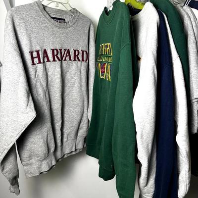 Vintage & Contemporary College T-shirts & Sweaters - Size M-XL