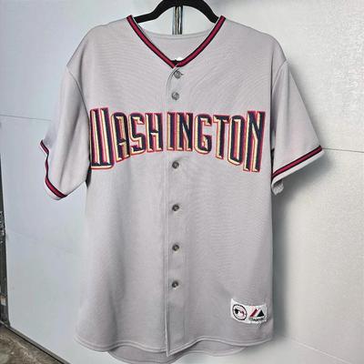 Washington Nationals Majestic Baseball Jersey - Size L