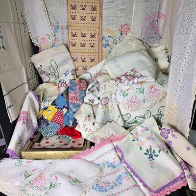Vintage Linens: Embroidered Handkerchiefs, Tablecloths, Doilies & More