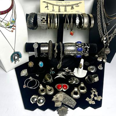 Costume Jewelry - Silver Tone Bracelets, Necklaces & More 