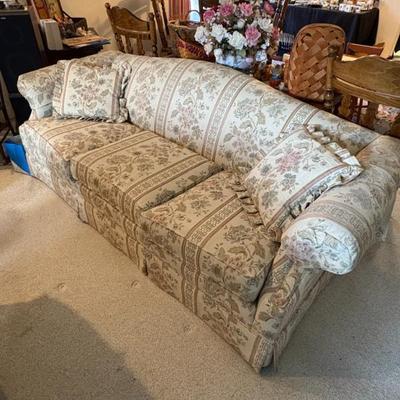 Sale Photo Thumbnail #115