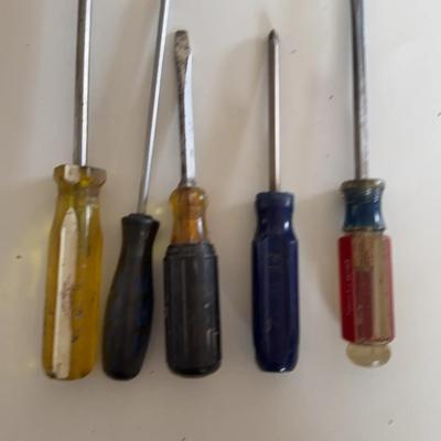 Screw Drivers