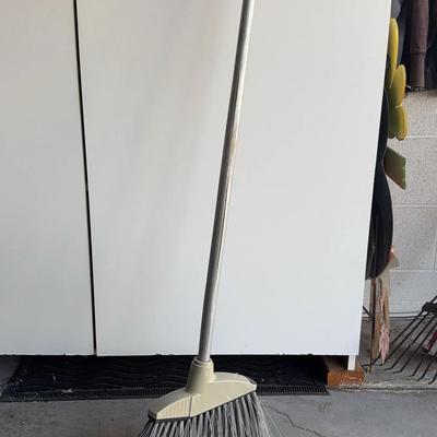 Broom