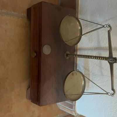 Vintage Folding Balance Scale