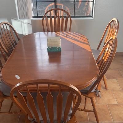 Dining Room Table 