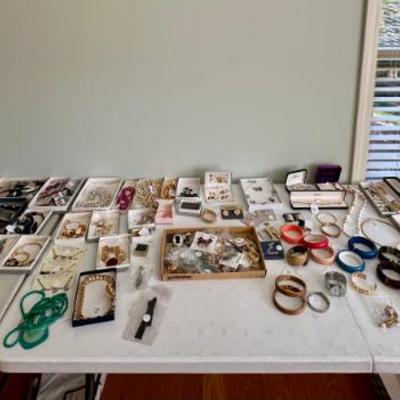 Sale Photo Thumbnail #40