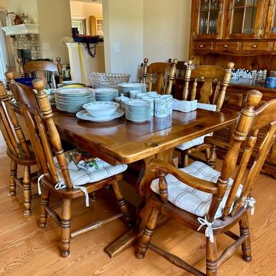 Sale Photo Thumbnail #2: Shenandoah Pine Dining Set made by Young Hinkle