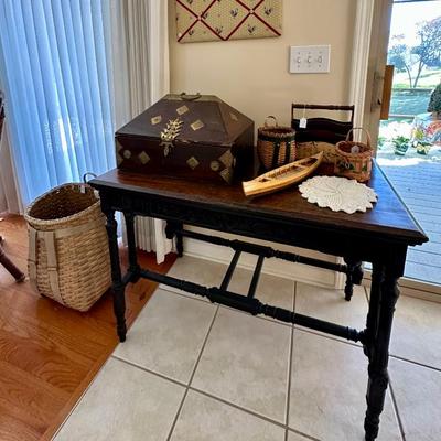 Sale Photo Thumbnail #11: Antique Writing Desk