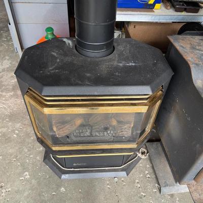 Sale Photo Thumbnail #12: free standing gas stove