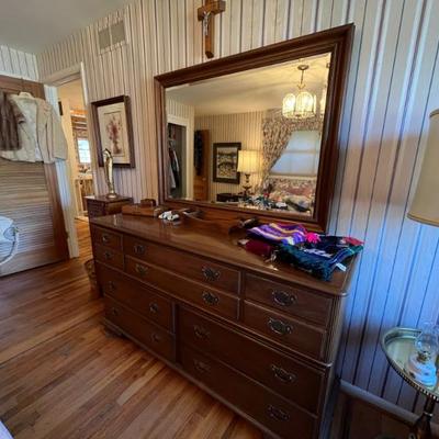 Sale Photo Thumbnail #162