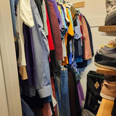 Sale Photo Thumbnail #231