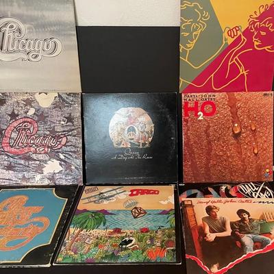 Vinyl Rock And Roll Classics, Queen, Chicago, Hall and Oates