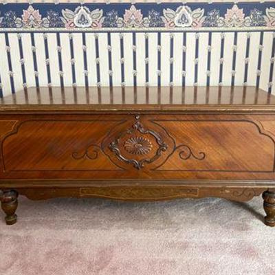 Lane Cedar Chest .jpg