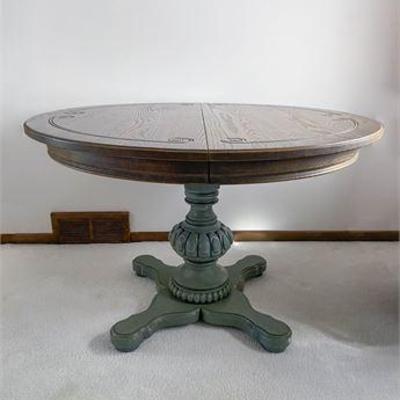 Pedestal Dining Table.jpg