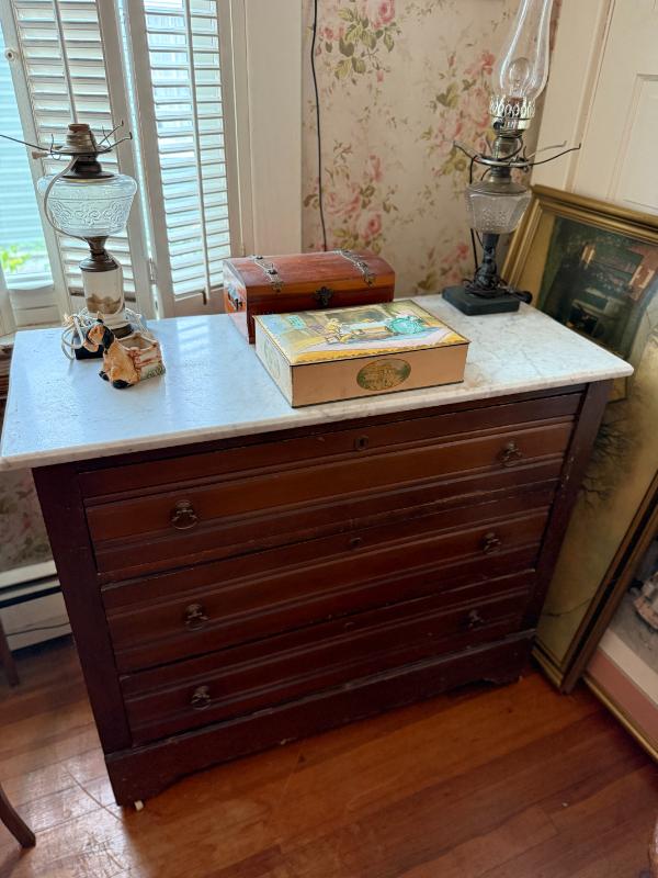 Sale Photo Thumbnail #42