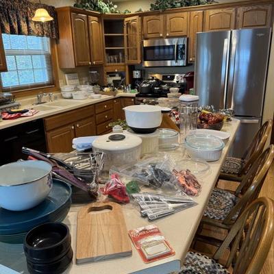 Sale Photo Thumbnail #50: Kitchen 