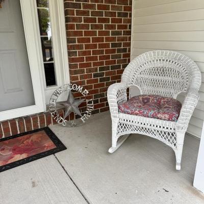 Sale Photo Thumbnail #3: Wicker Outdoor Rocker
