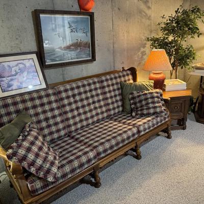 Sale Photo Thumbnail #107: Basement living room 