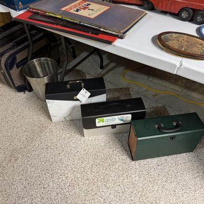 Sale Photo Thumbnail #178