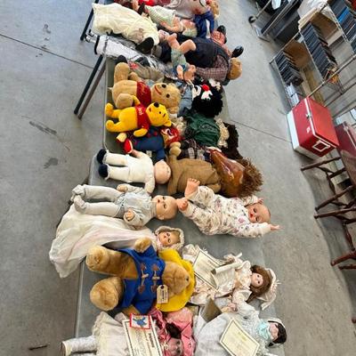Sale Photo Thumbnail #31: More Dolls 