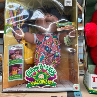 Sale Photo Thumbnail #42: Cabbage Patch in a box 
