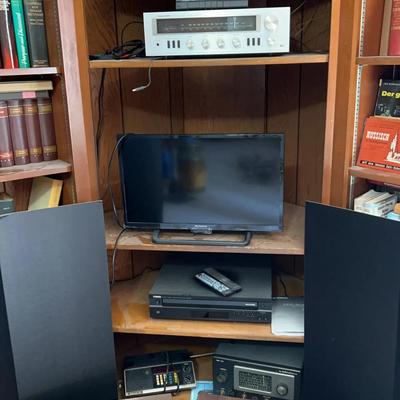 Electronics Bundle – Vintage to Modern Mix
