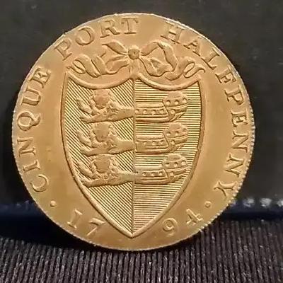 1794 Cinque Port Halfpenny Token – Feversham, Kent, England
