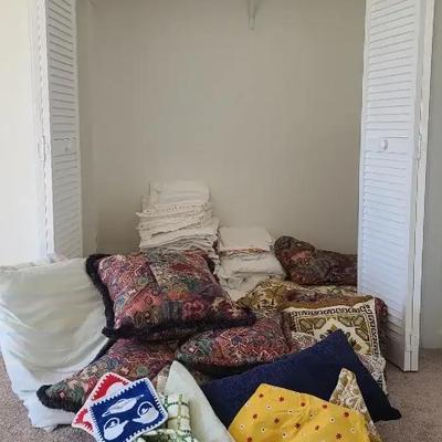 Bedding, Pillows, and Linens Collection