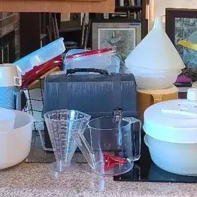 Extensive Kitchenware Collection Featuring Plastic Containers, Mixing Bowls & Rubbermaid Cooler