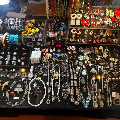 Sale Photo Thumbnail #18