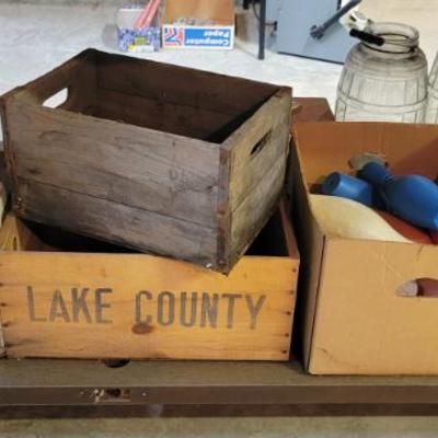 Sale Photo Thumbnail #59: Wooden Crates