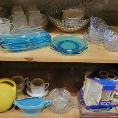 Sale Photo Thumbnail #84: Glassware
