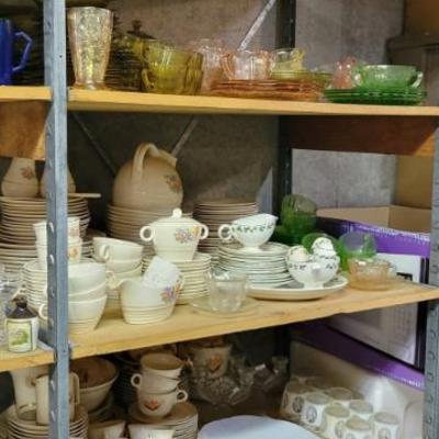 Sale Photo Thumbnail #99: Glassware