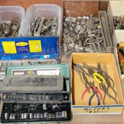 Sale Photo Thumbnail #34: Tools