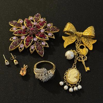 Vintage Costume Jewelry   