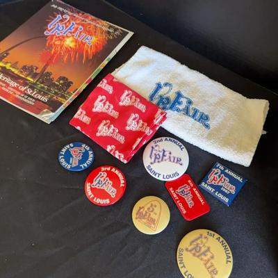 Travel Memorbilia - VP Fair, St Louis Pins, Magazine, And Towel